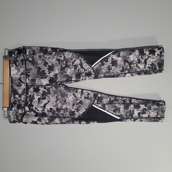 Avia pants women's size medium ( 8 - 10 ) black white abstract 3/4 three-quarter - Picture 1 of 11